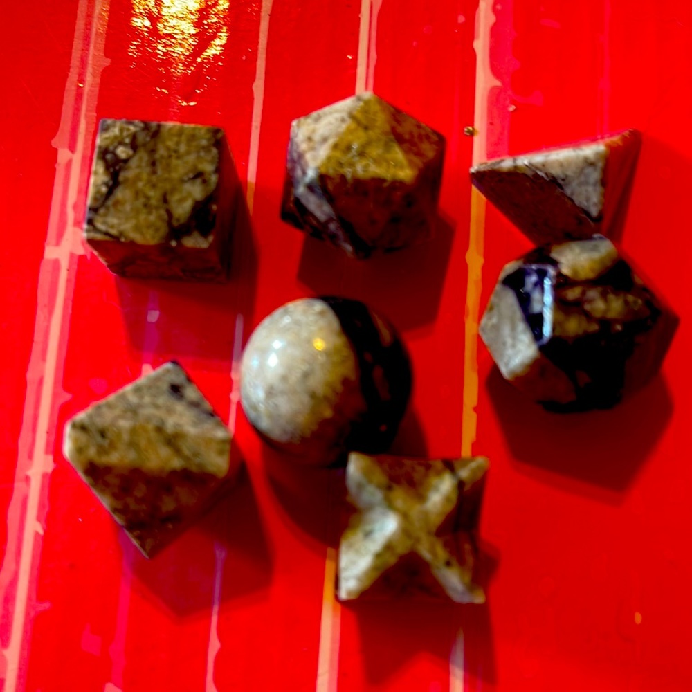 Picasso Jasper Geometric Crystals